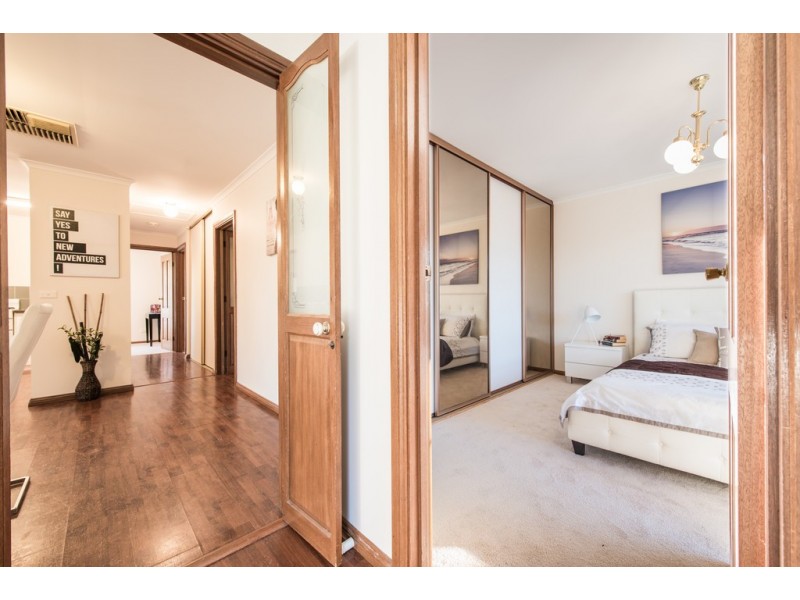 5a Latimer Crescent, Trott Park SA 5158