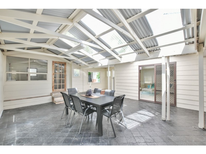 6 St Helens Court, Woodcroft SA 5162