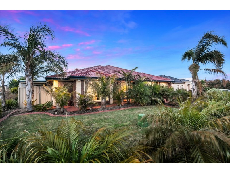 61 Pridham Boulevard, Aldinga Beach SA 5173