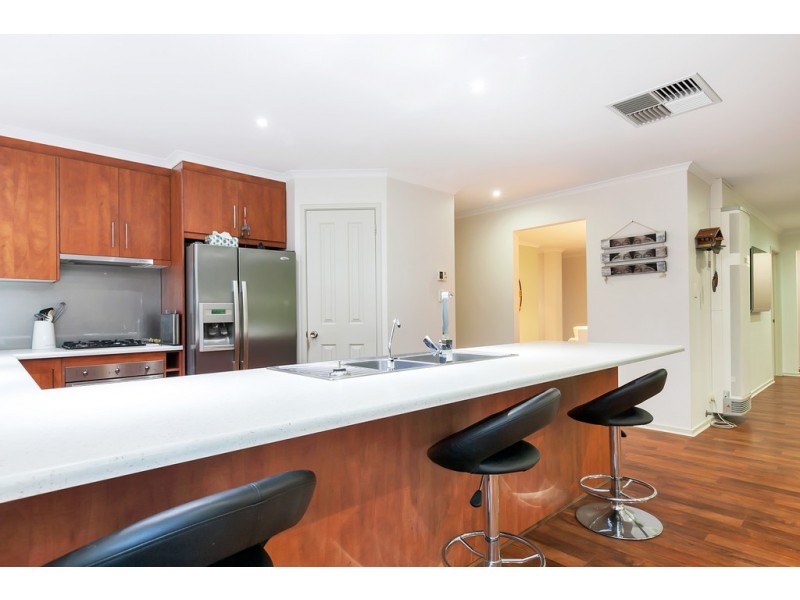 61 Pridham Boulevard, Aldinga Beach SA 5173