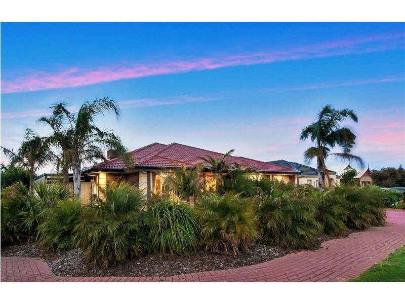 61 Pridham Boulevard, Aldinga Beach SA 5173