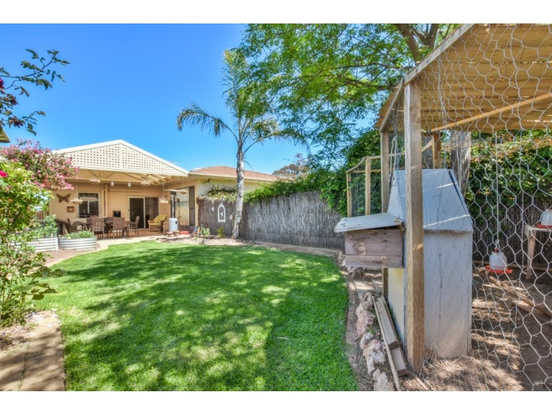 2/5 Eton Avenue, Warradale SA 5046