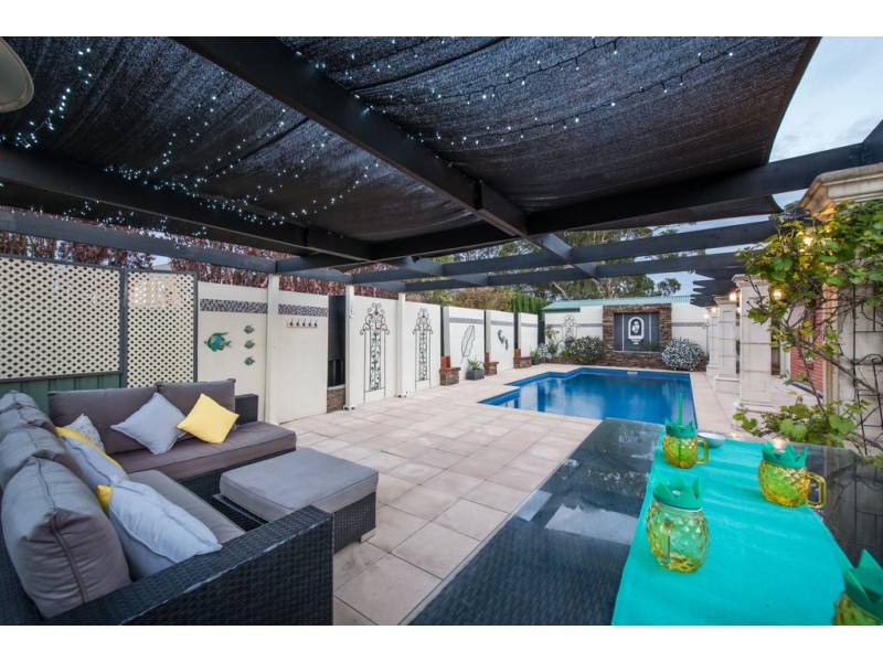 3 The Crest, Chandlers Hill SA 5159