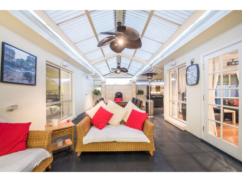 3 The Crest, Chandlers Hill SA 5159