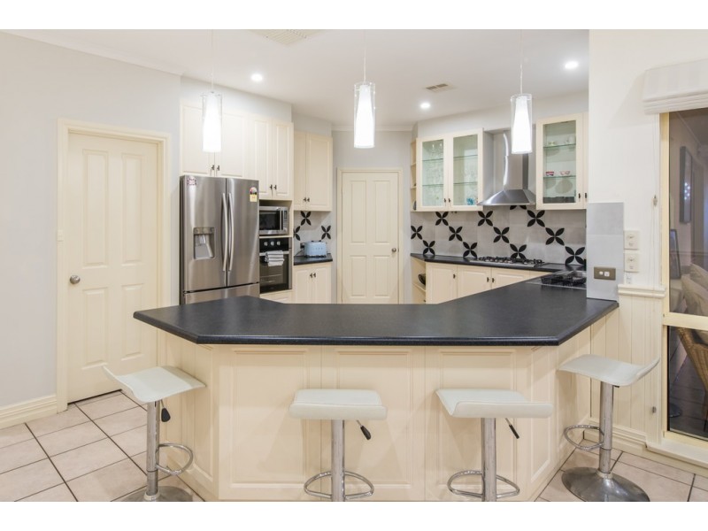 3 The Crest, Chandlers Hill SA 5159