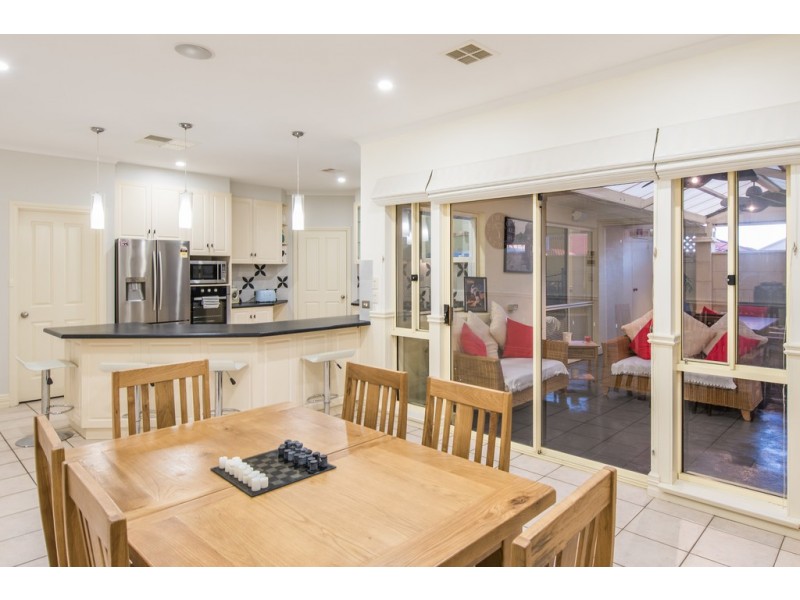 3 The Crest, Chandlers Hill SA 5159