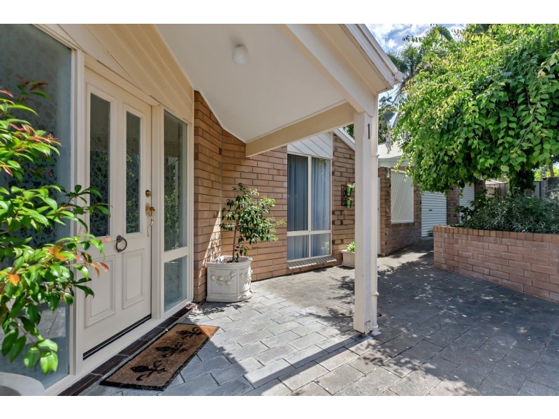 1 Shire Court, Woodcroft SA 5162