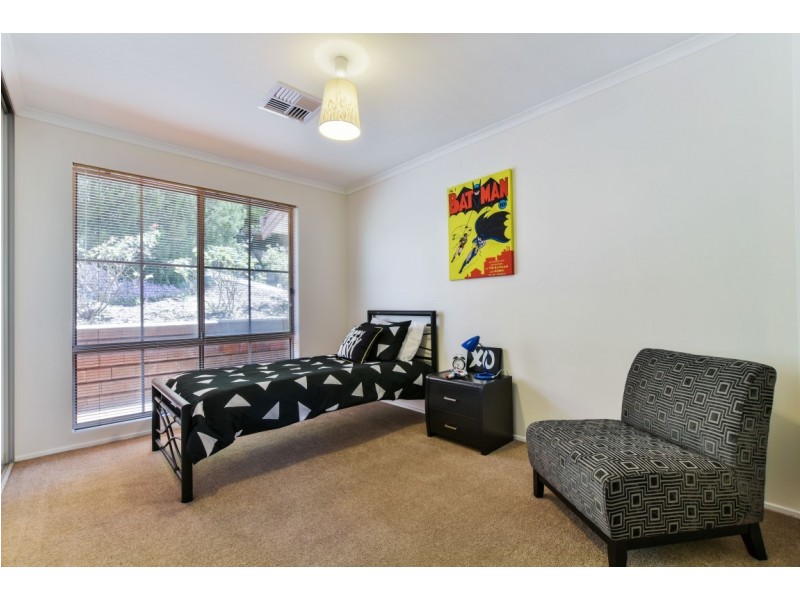 22 Evandale Circuit, Happy Valley SA 5159