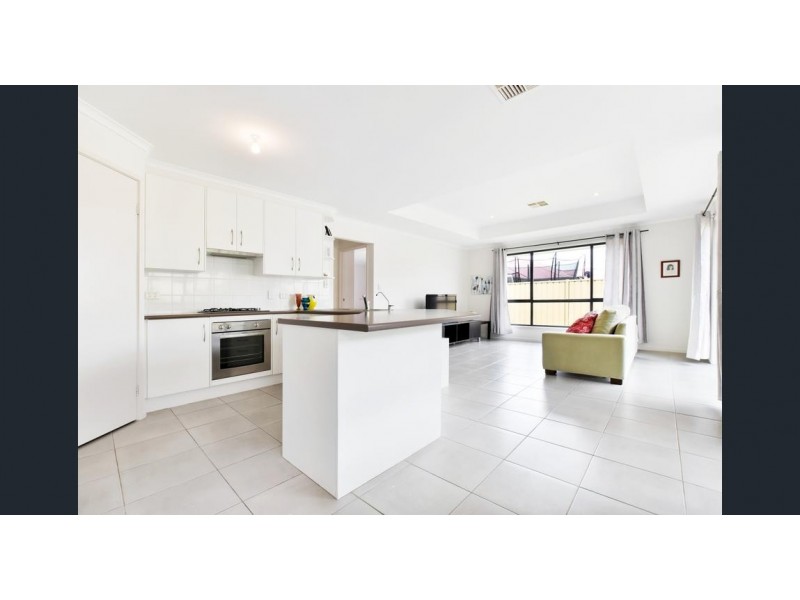 9 Signal Street, Seaford Meadows SA 5169