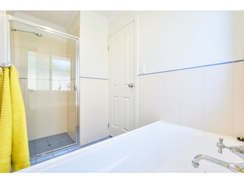 12 Sameden Drive, Noarlunga Downs SA 5168