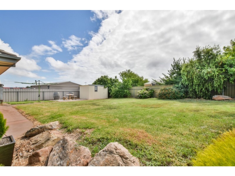 1 Young Street, Sheidow Park SA 5158