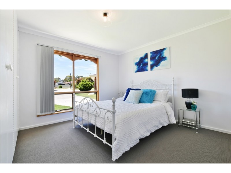 3-4 Malone Crescent, Morphett Vale SA 5162