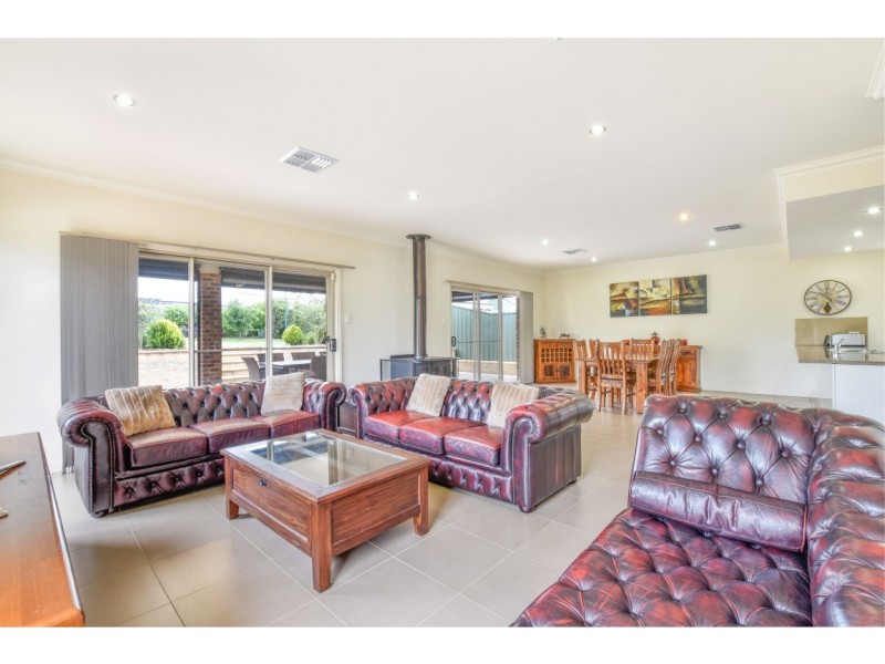 6 Spring Crescent, Mclaren Flat SA 5171