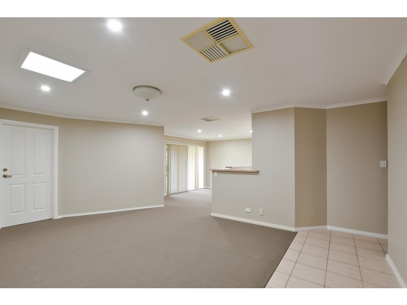 55A Dorrien Avenue, Woodcroft SA 5162