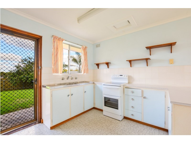 4 Suva Place, Happy Valley SA 5159