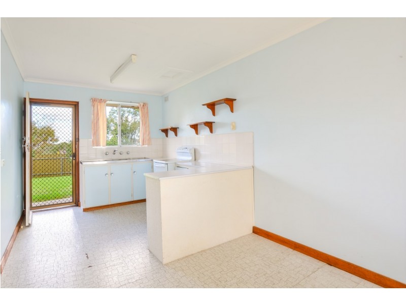 4 Suva Place, Happy Valley SA 5159