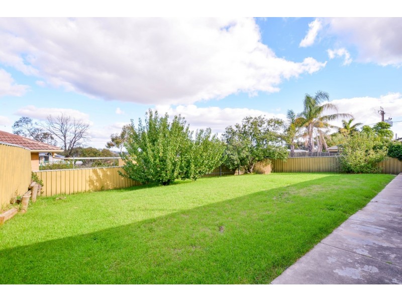 4 Suva Place, Happy Valley SA 5159