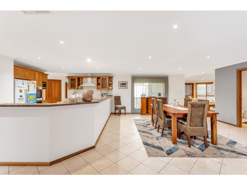 5 Victor Harbor Road, Old Noarlunga SA 5168