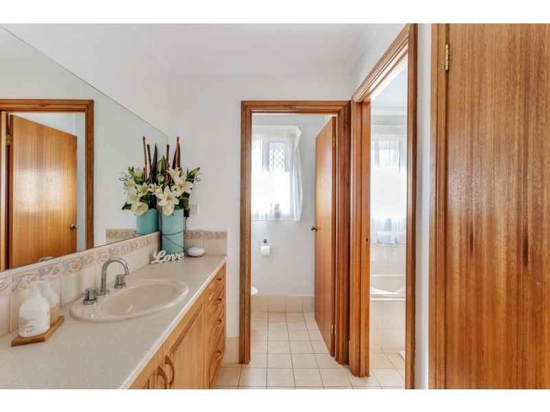 5 Victor Harbor Road, Old Noarlunga SA 5168