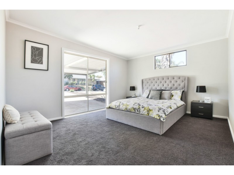 10 Kiah Crescent, Sheidow Park SA 5158
