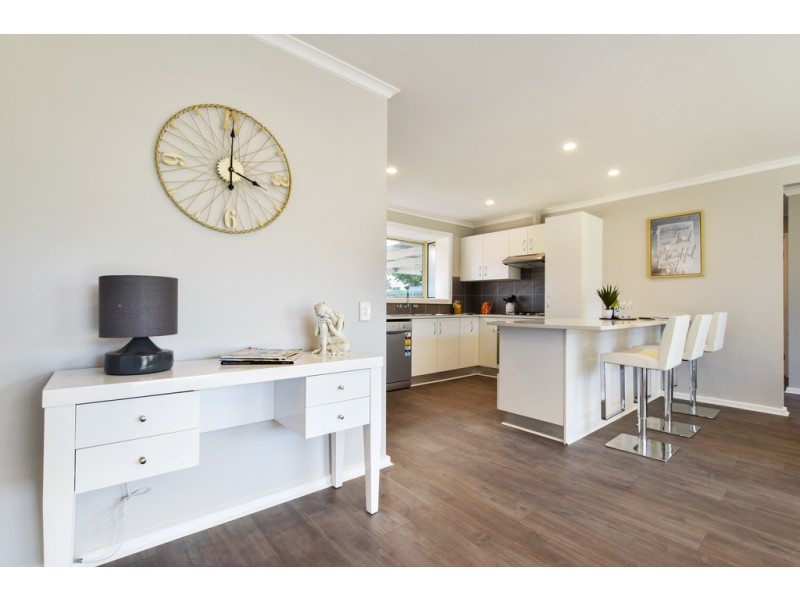 10 Kiah Crescent, Sheidow Park SA 5158