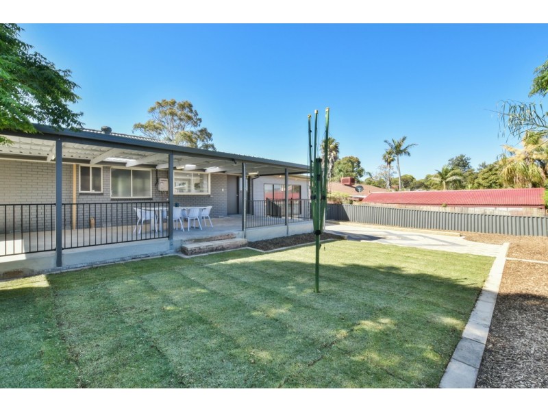 10 Kiah Crescent, Sheidow Park SA 5158