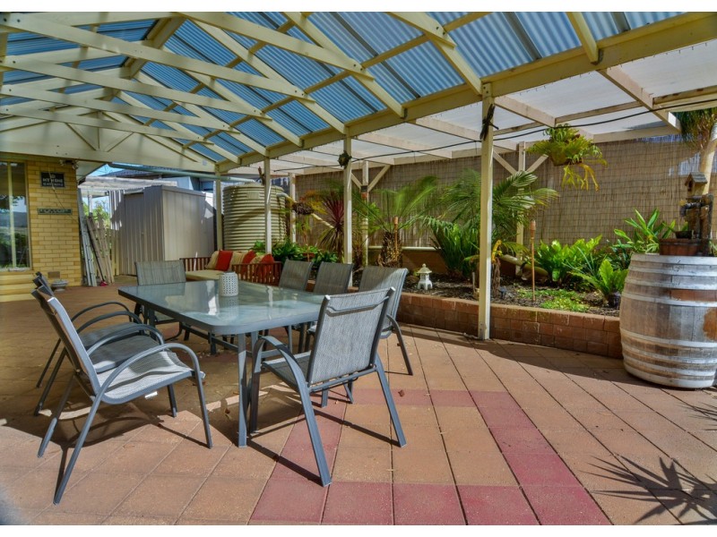 8 Winchley Way, Huntfield Heights SA 5163