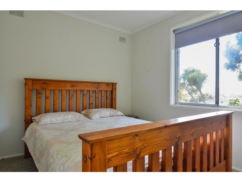 8 Winchley Way, Huntfield Heights SA 5163