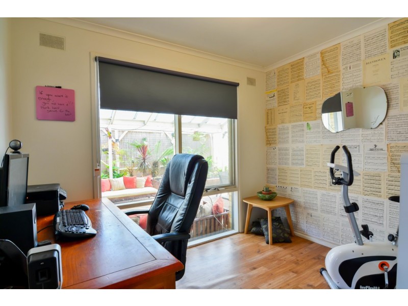 8 Winchley Way, Huntfield Heights SA 5163