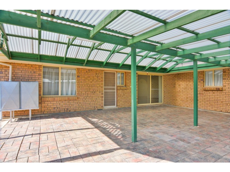 10 La Salle Court, Happy Valley SA 5159