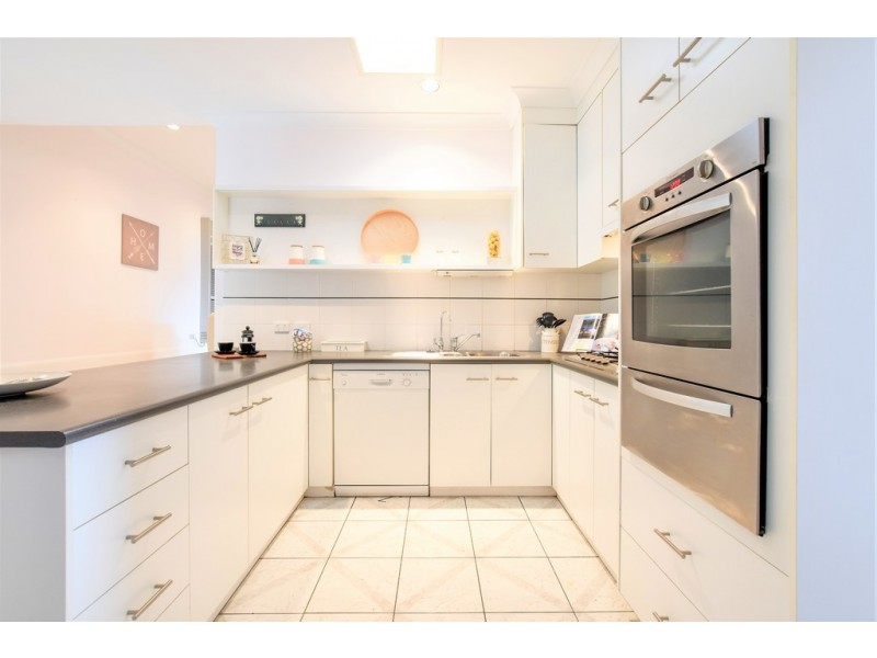 4 Goss Road, Aberfoyle Park SA 5159