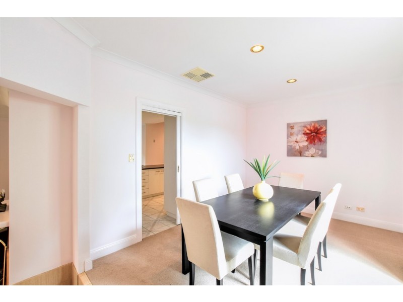 4 Goss Road, Aberfoyle Park SA 5159