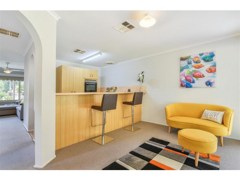 15 Waverley Drive, Willunga SA 5172