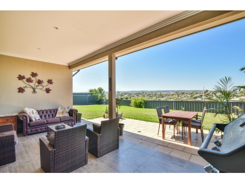 10 Spinnaker Circuit, Sheidow Park SA 5158