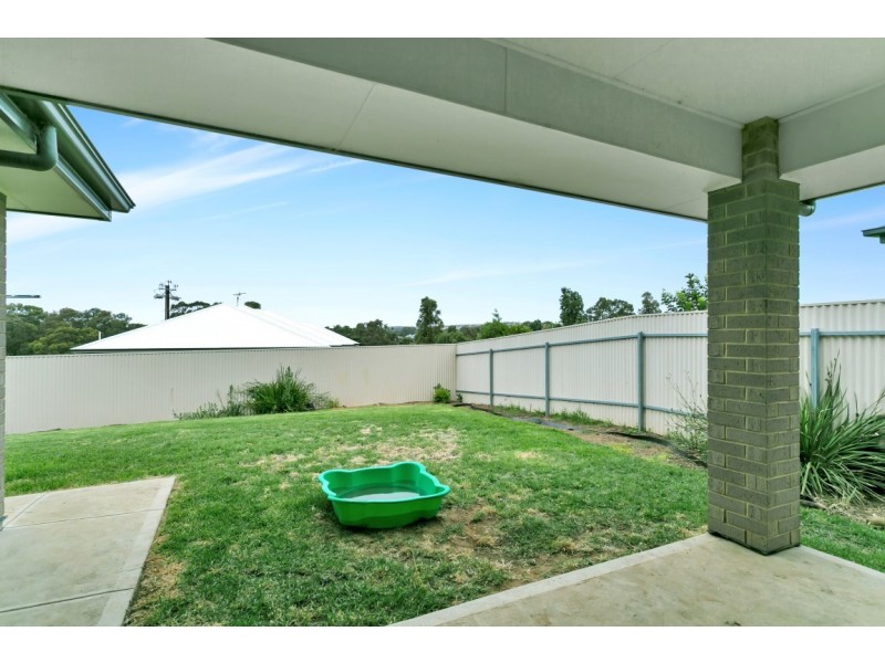 16 Dundee Close, Strathalbyn SA 5255