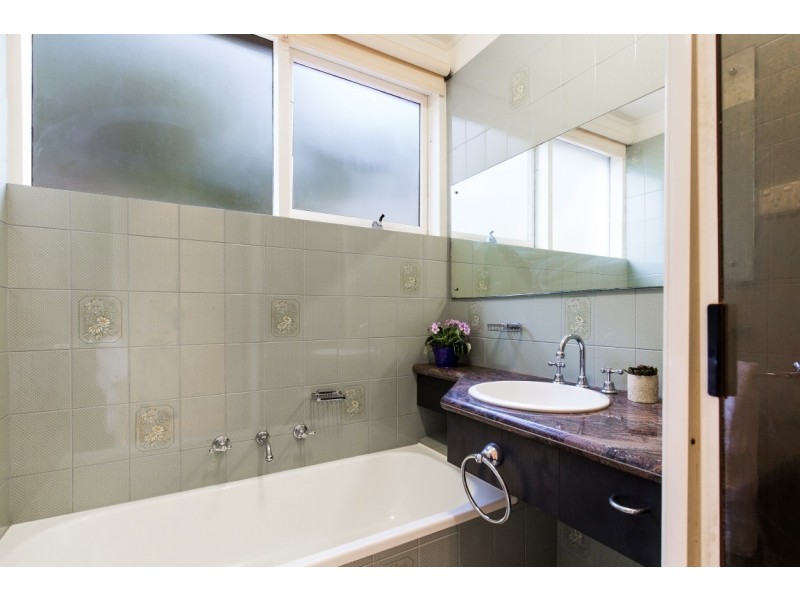 10 Clearview Avenue, Belair SA 5052