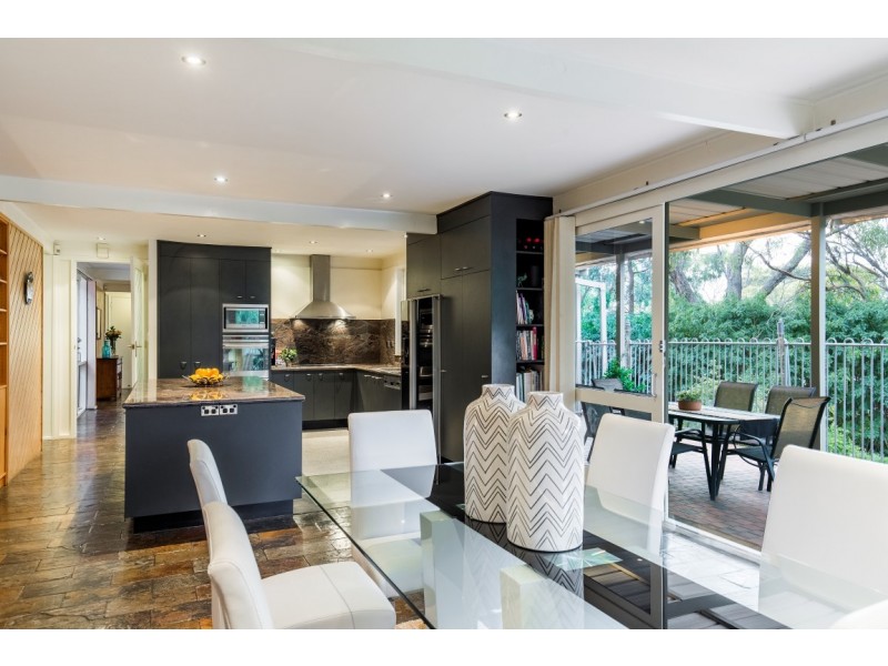 10 Clearview Avenue, Belair SA 5052