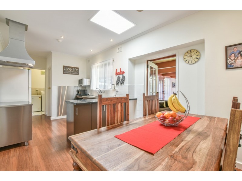 81 Wheatsheaf Road, Morphett Vale SA 5162