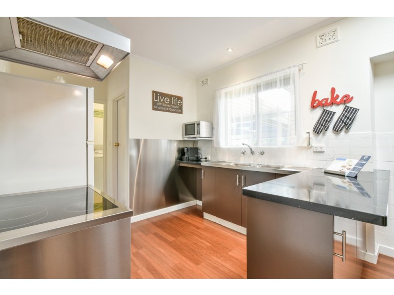 81 Wheatsheaf Road, Morphett Vale SA 5162