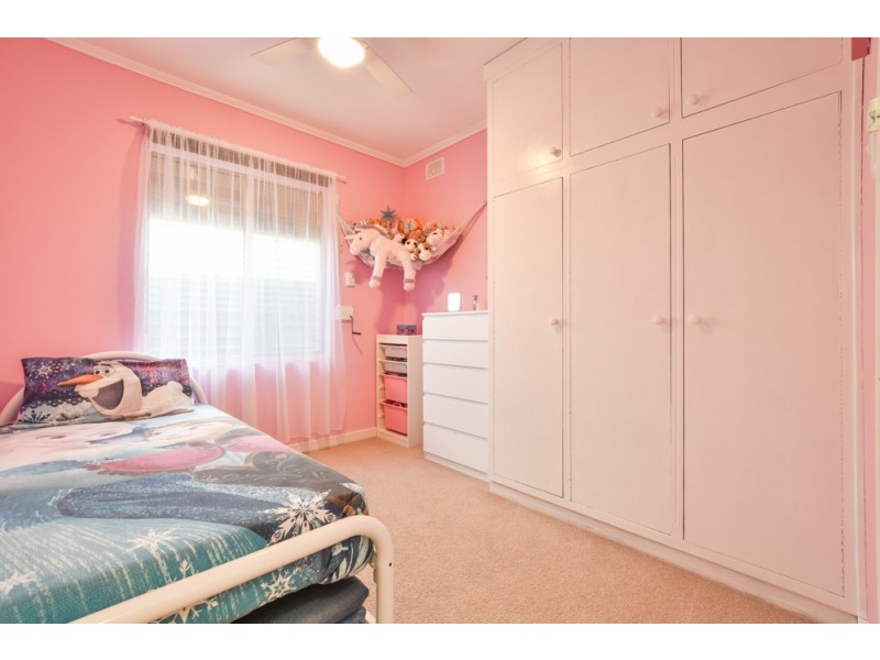 81 Wheatsheaf Road, Morphett Vale SA 5162