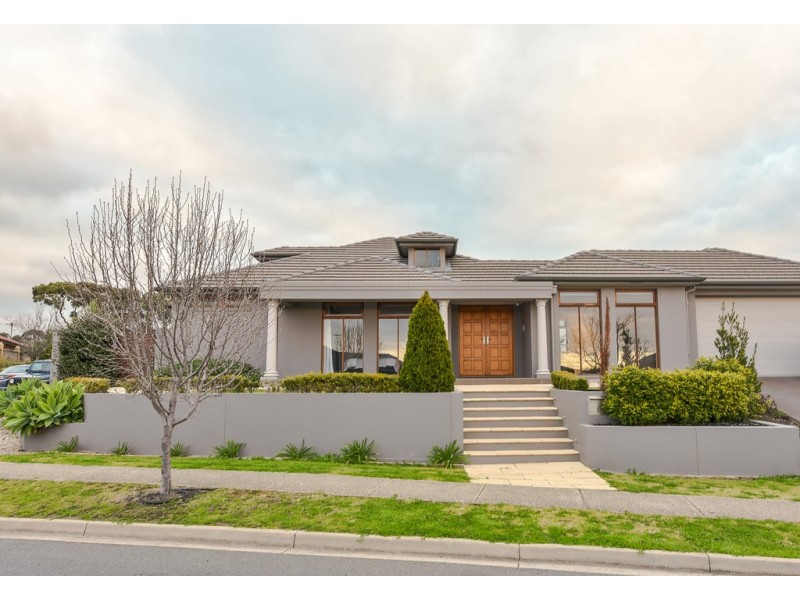 6 Evergreen Parade, Flagstaff Hill SA 5159