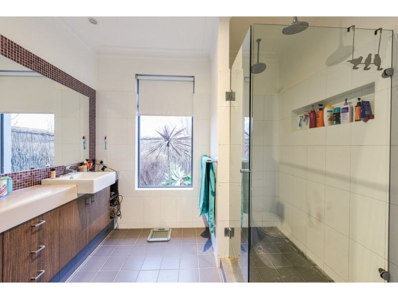 6 Evergreen Parade, Flagstaff Hill SA 5159