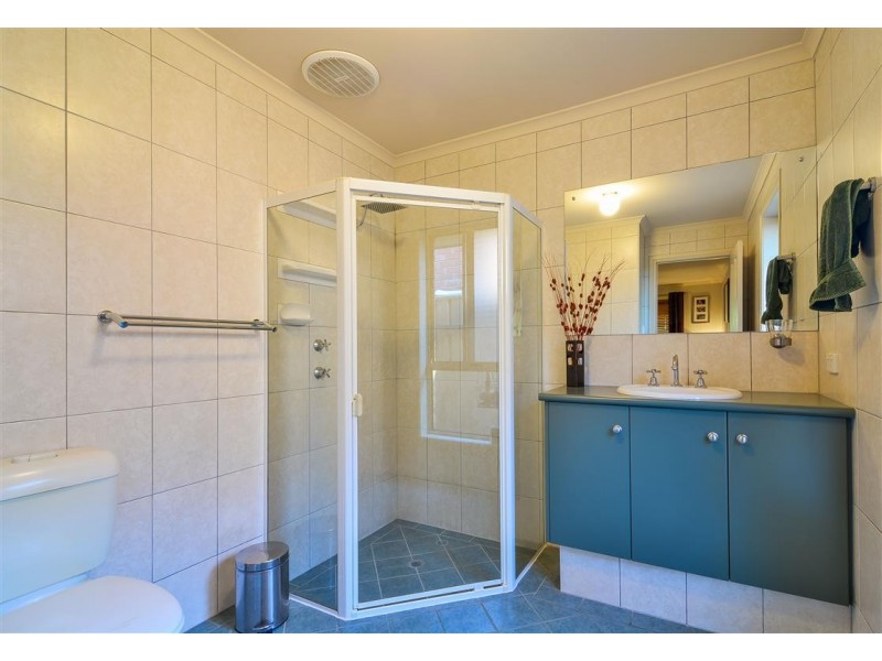 1 Bushing Court, Mclaren Vale SA 5171
