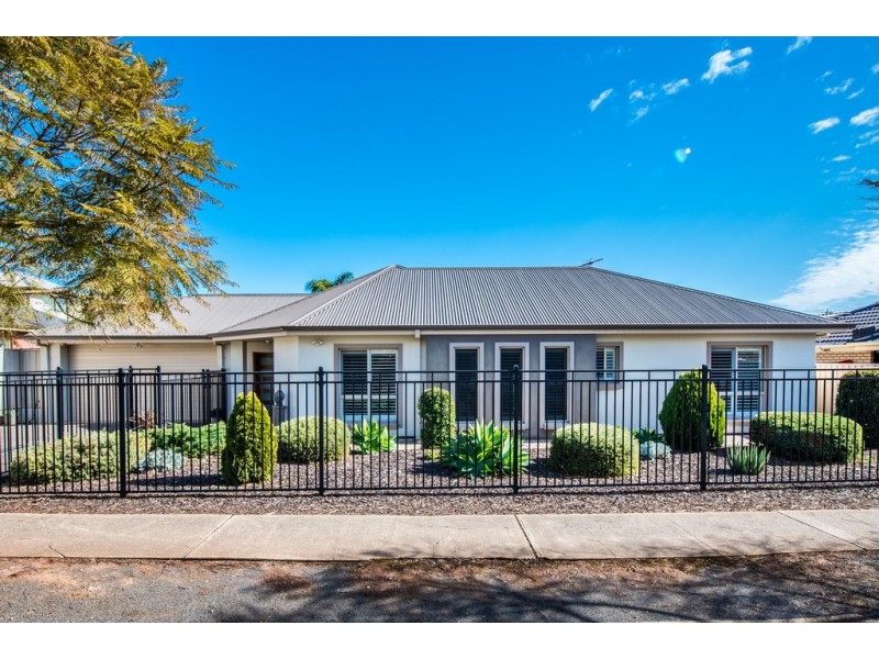 10 Glamis Avenue, Seacombe Gardens SA 5047