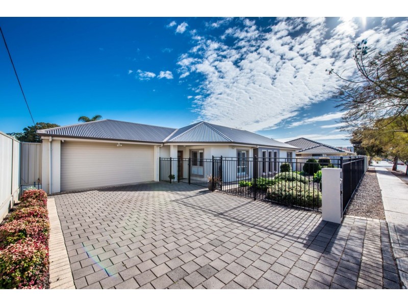 10 Glamis Avenue, Seacombe Gardens SA 5047