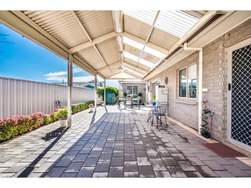 10 Glamis Avenue, Seacombe Gardens SA 5047