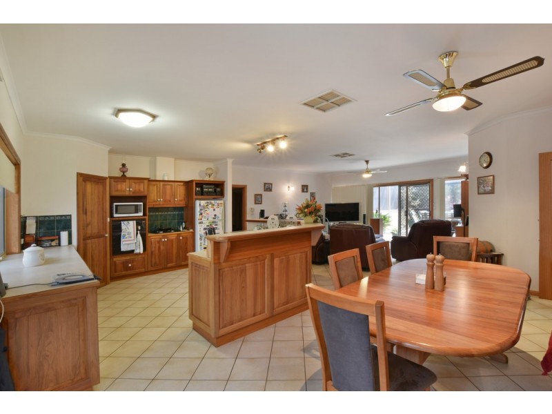 6 Mary Avenue, Normanville SA 5204