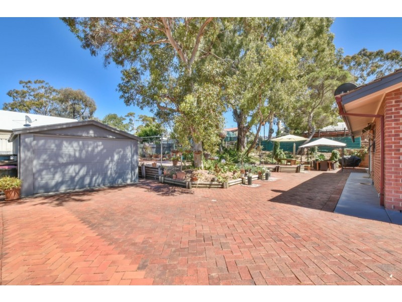 18 Jersey Road, Happy Valley SA 5159