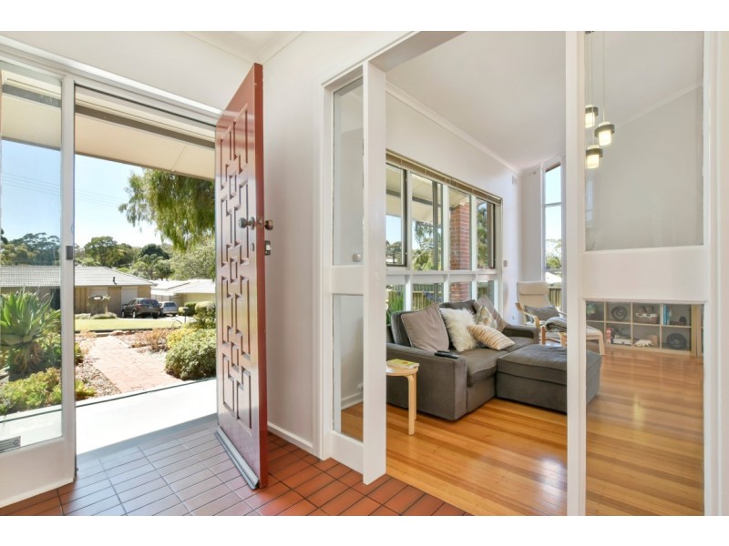 18 Jersey Road, Happy Valley SA 5159