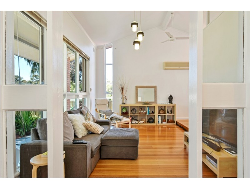 18 Jersey Road, Happy Valley SA 5159